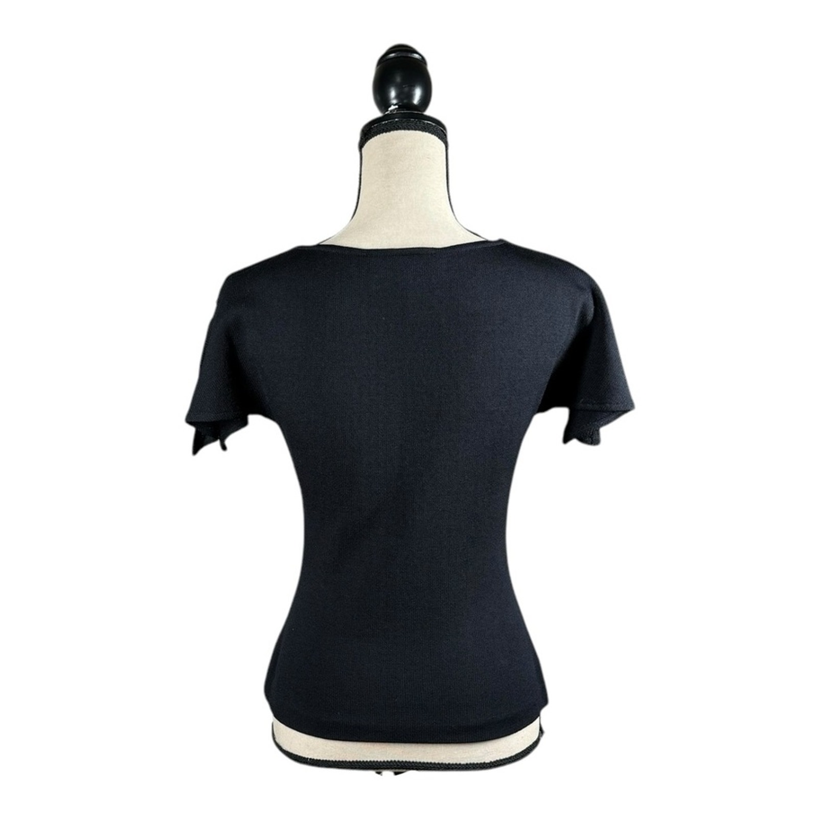 St. John Evening By Marie Gray Santana Knit V-Neck Short Sleeve Luxury Sweater — image 4 of 5
